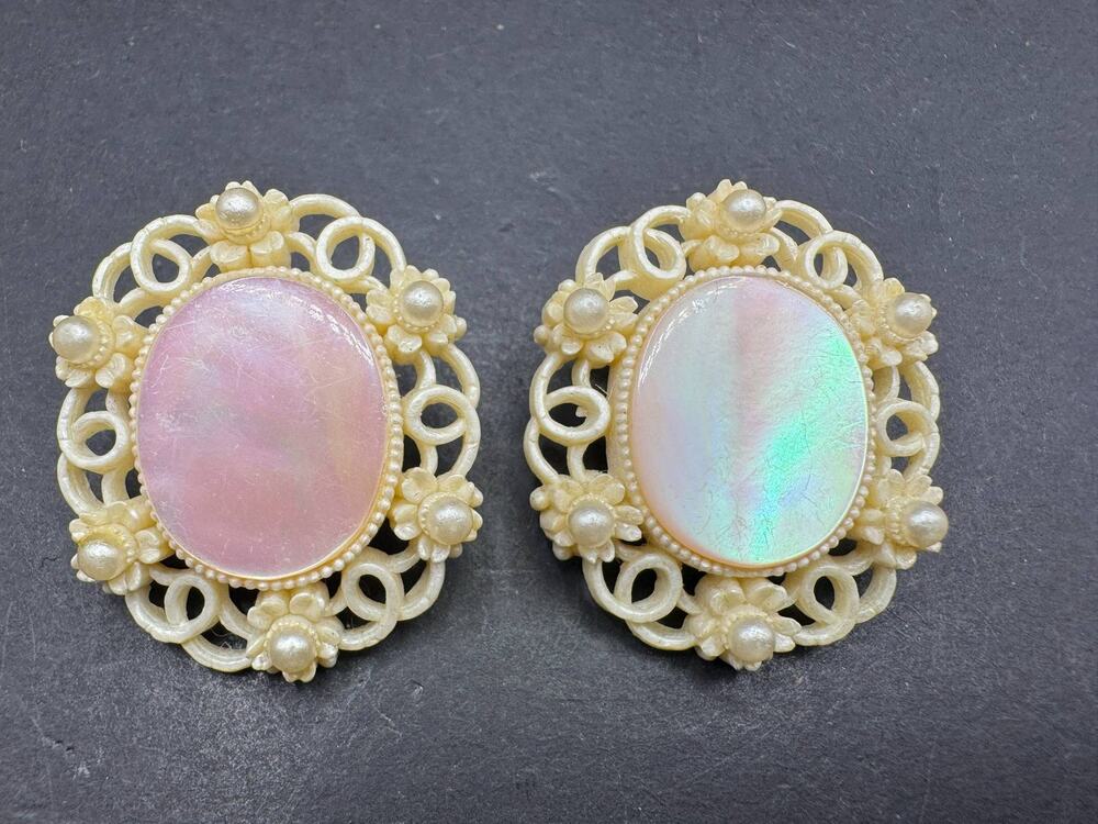 Vintage Featherweights Clip-On Earrings Oval Iridescent Shell Filigree Floral